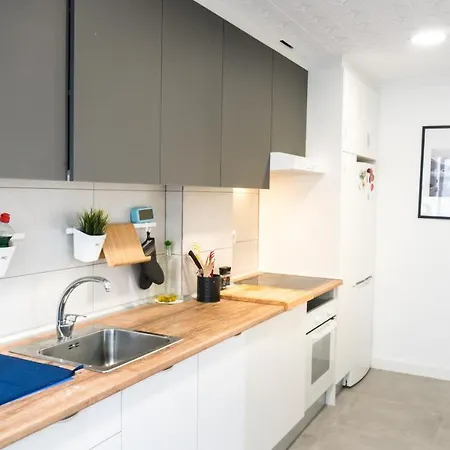 Apartament Atic In The Center Of The Alicante